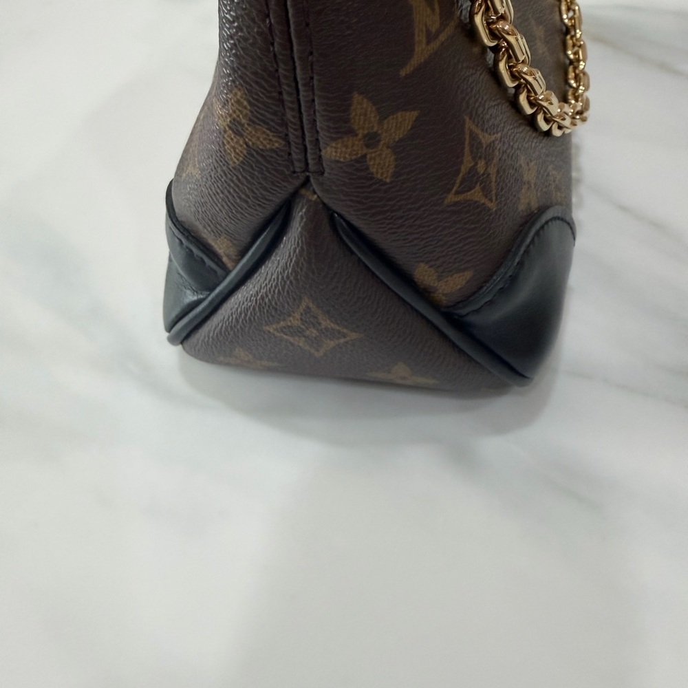Louis Vuitton Boulogne Monogram Shoulder Bag w/Chain and Adjustable Black Strap - Picture 2 of 16